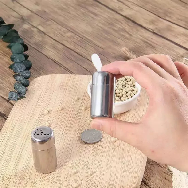 1pcs Food-Grade Stainless Steel Spice Jars   Mini Portable Salt  Pepper Shakers, Leak-Proof for Camping Picnic